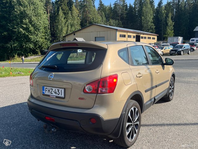 Nissan Qashqai 7