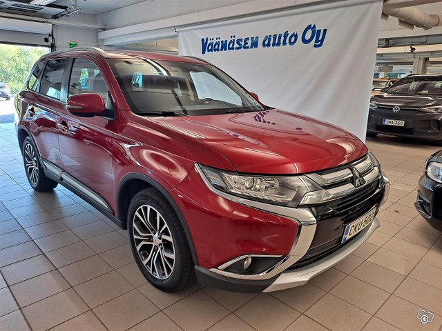 Mitsubishi Outlander 1