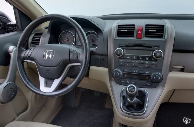 Honda CR-V 9