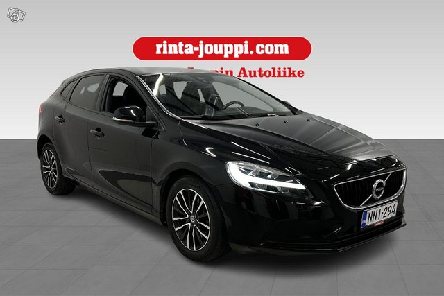 Volvo V40 4