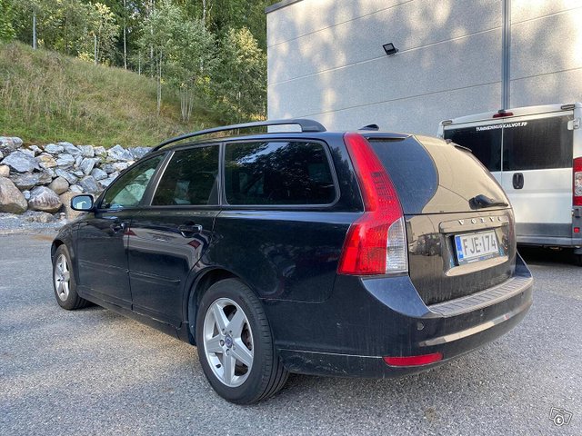 Volvo V50 2