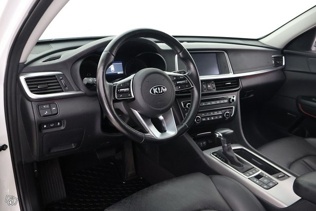 Kia Optima 11