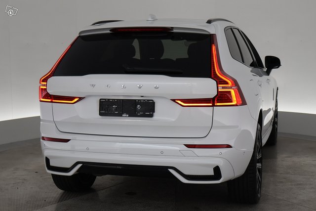 Volvo XC60 10