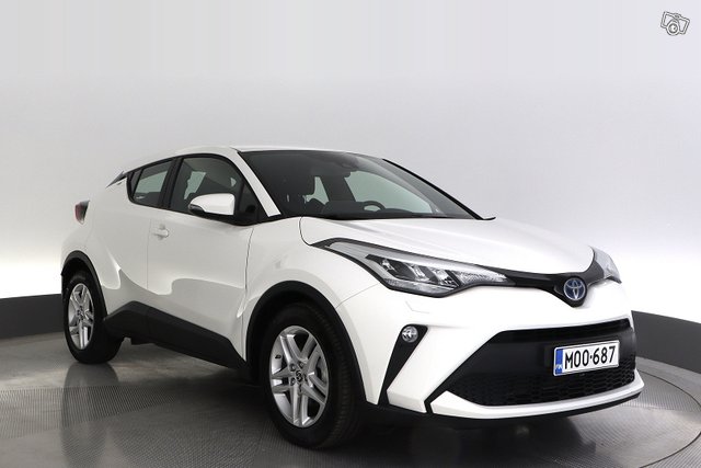 Toyota C-HR 7