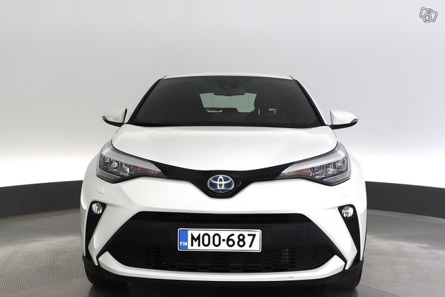 Toyota C-HR 8