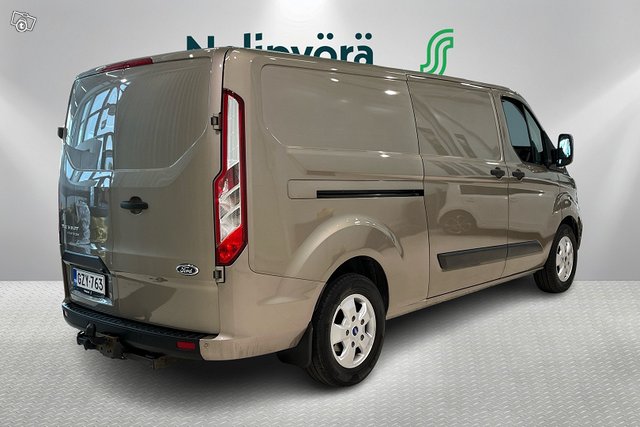 Ford Transit Custom 5