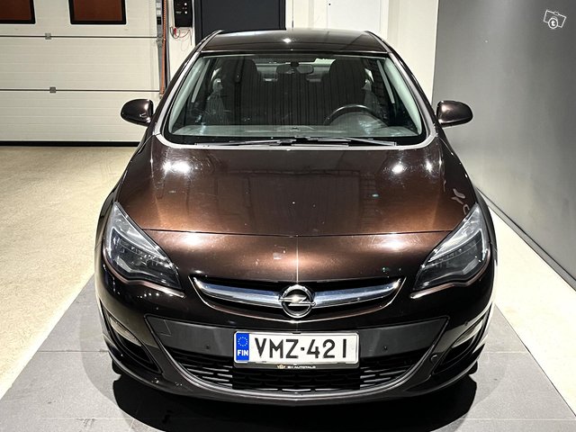 Opel Astra 11