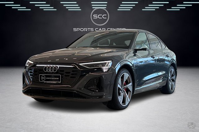 Audi Q8 E-tron 1