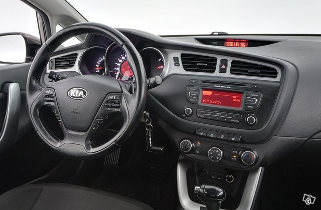 Kia Ceed 9