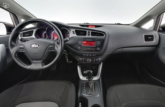 Kia Ceed 11