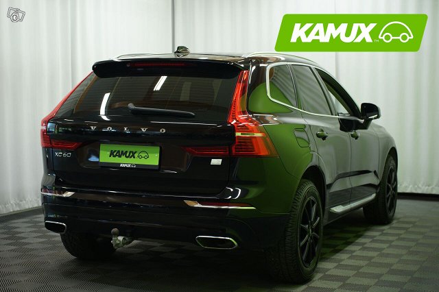 Volvo XC60 4