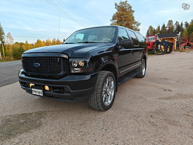 Ford Excursion