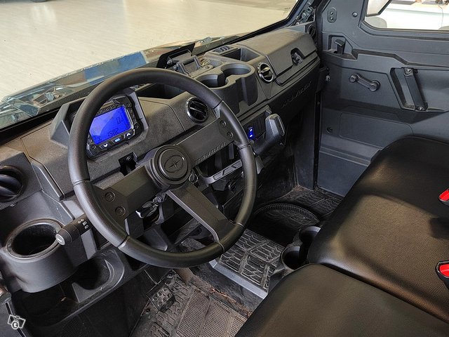 Polaris RANGER 1000 8