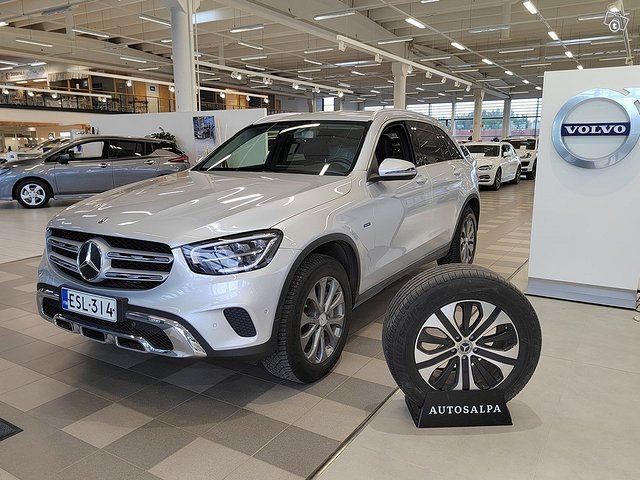 MERCEDES-BENZ GLC 2