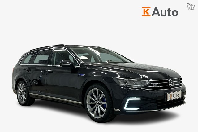 Volkswagen Passat 1