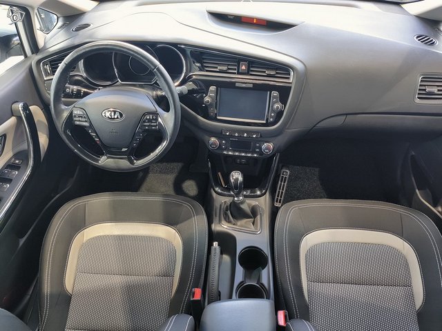 KIA Cee'd 5