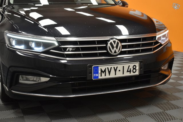 Volkswagen Passat 10