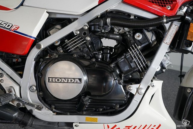 Honda VF 10