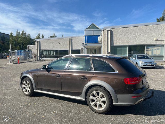 Audi A4 Allroad 4