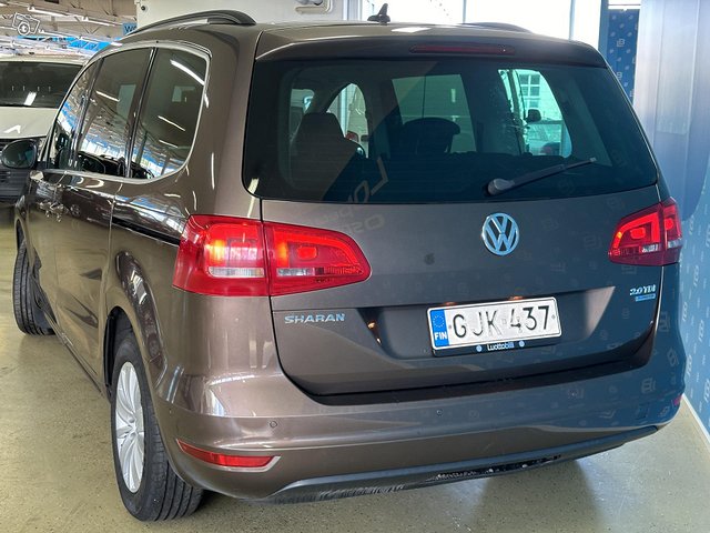 Volkswagen Sharan 17