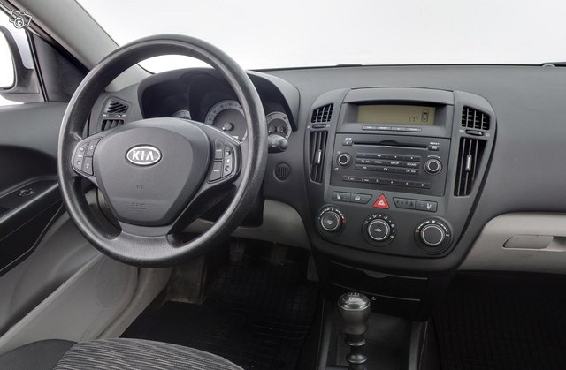 Kia Ceed 5