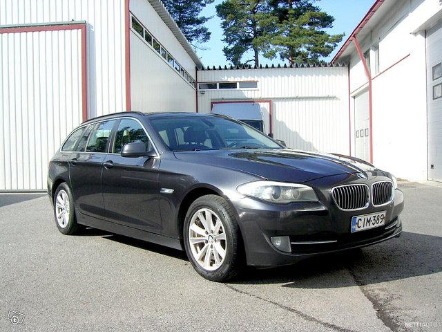 BMW 520 3