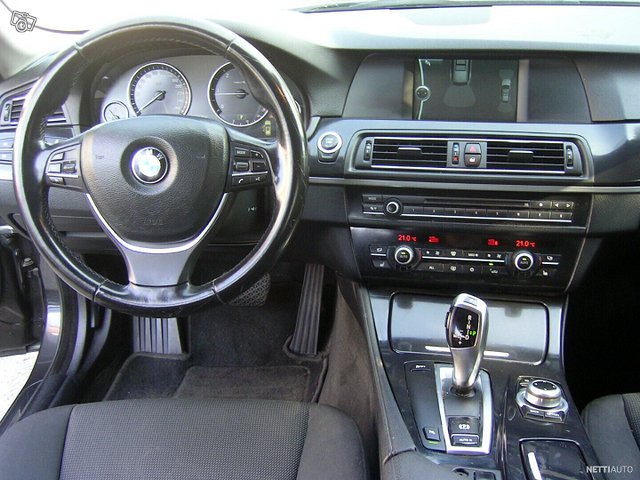 BMW 520 7