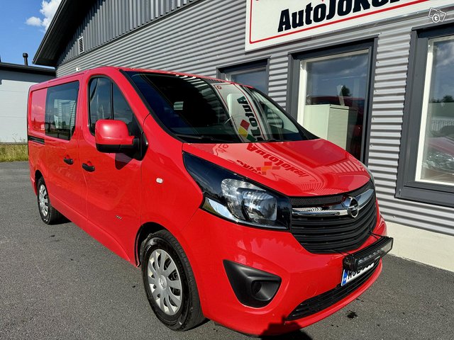 Opel Vivaro 2