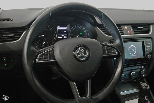 Skoda OCTAVIA 16