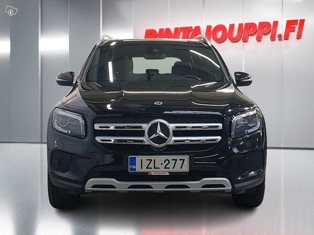 Mercedes-Benz GLB 3