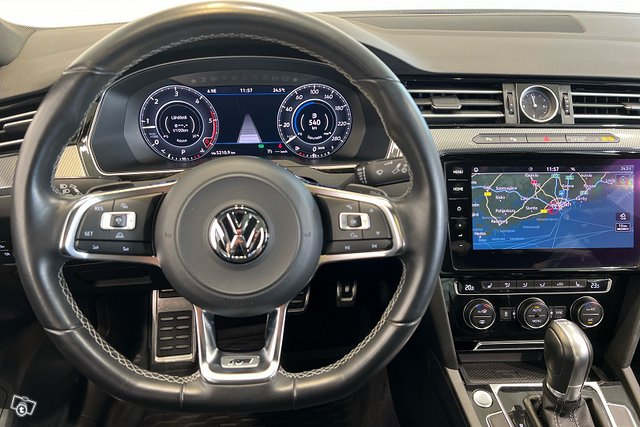 Volkswagen Arteon 9