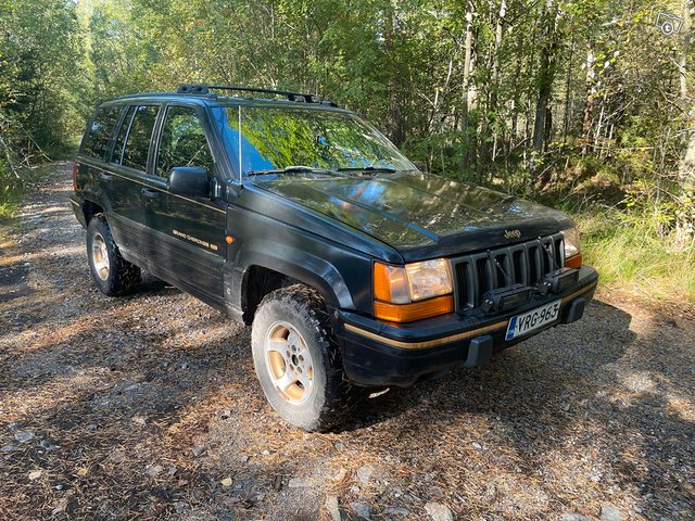 Jeep Grand Cherokee 4