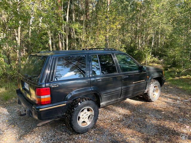 Jeep Grand Cherokee 5