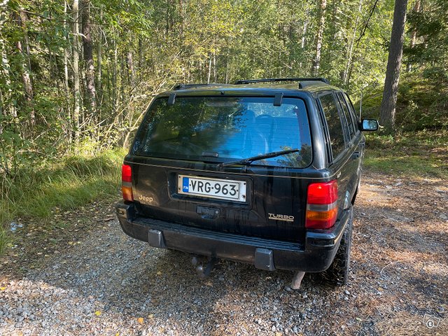 Jeep Grand Cherokee 6