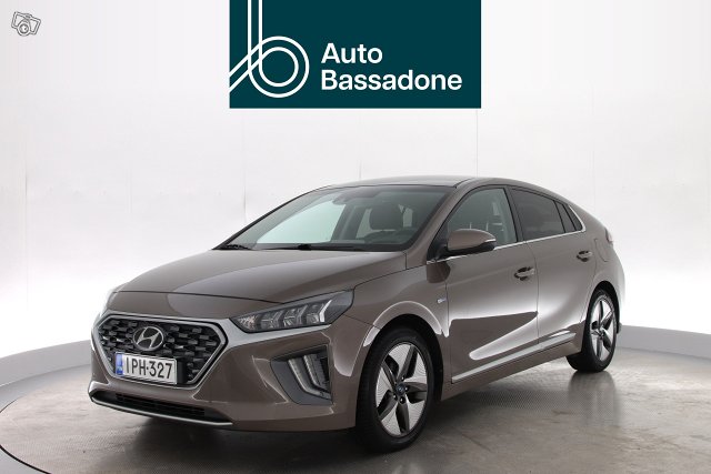 HYUNDAI IONIQ Hybrid 3