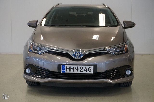 Toyota Auris 2