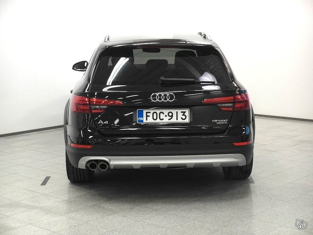 AUDI A4 Allroad Quattro 3