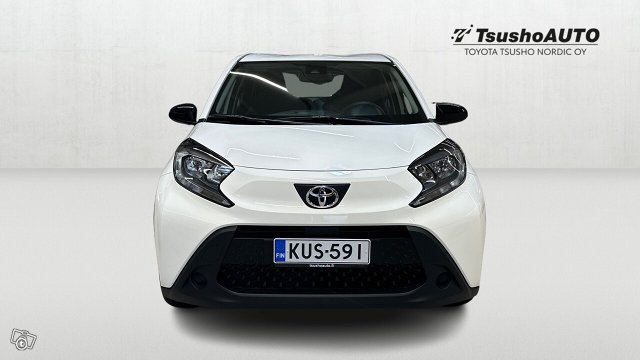 Toyota Aygo X 7