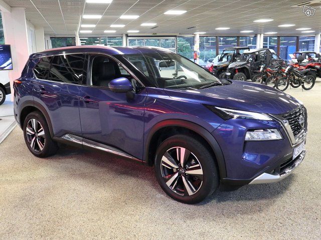 NISSAN X-Trail 2