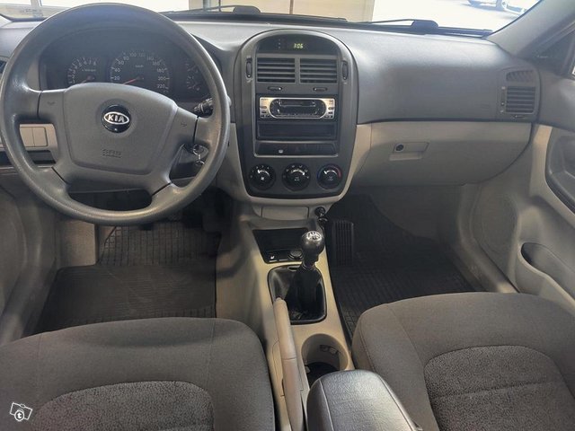 Kia Cerato 6