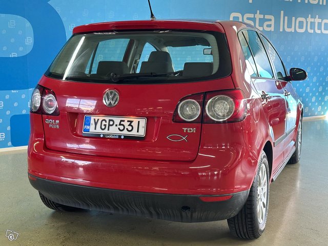 Volkswagen Golf Plus 11