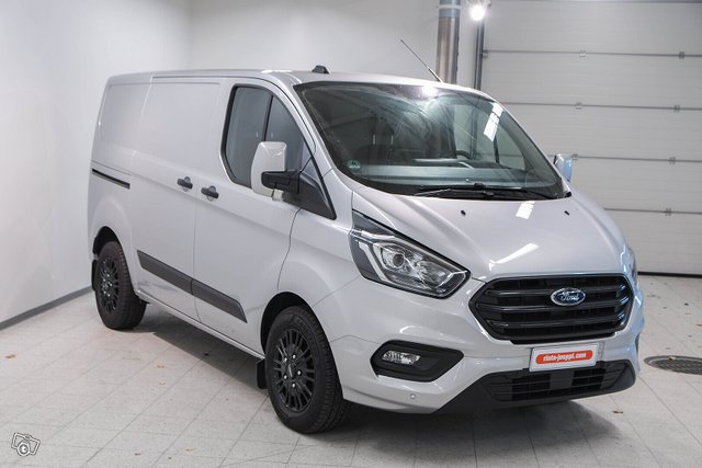 FORD TRANSIT CUSTOM 3