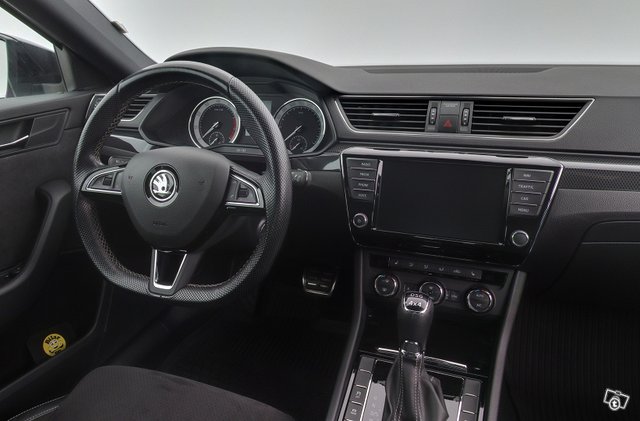 Skoda Superb 12