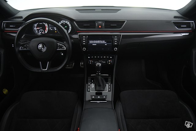 Skoda Superb 21