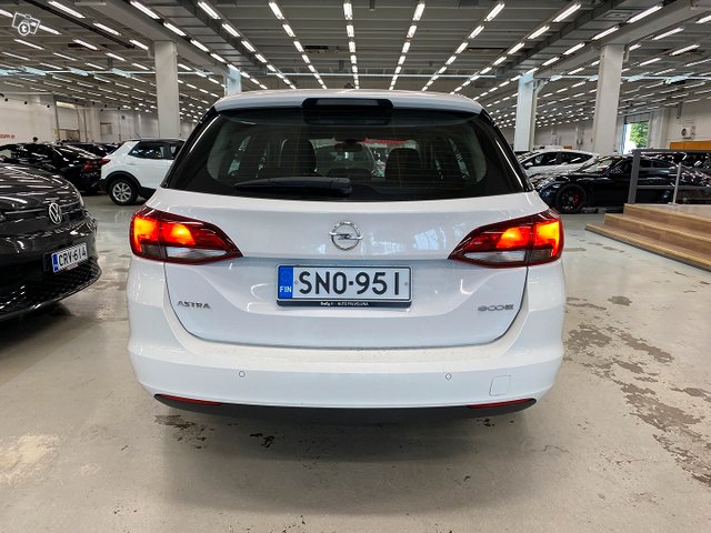 Opel Astra 5