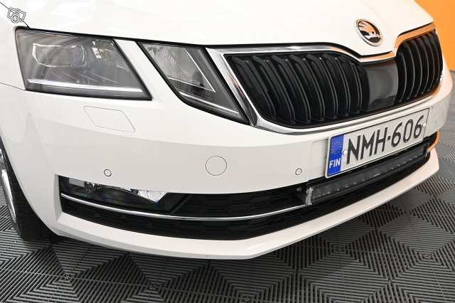 Skoda Octavia 9