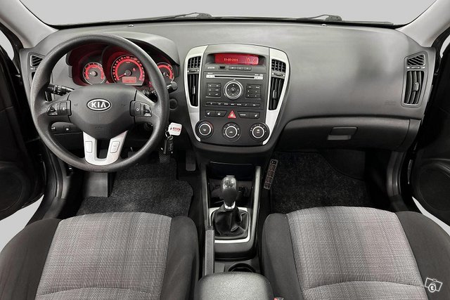 Kia Cee'd 14