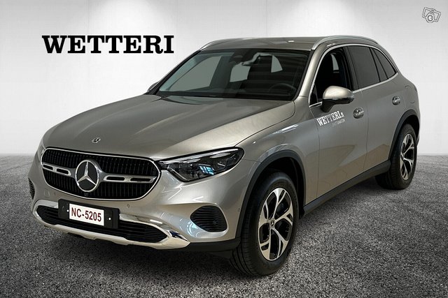 MERCEDES-BENZ GLC