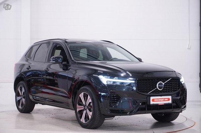 VOLVO XC60 3