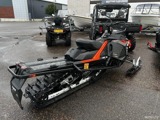 Lynx Xterrain 3